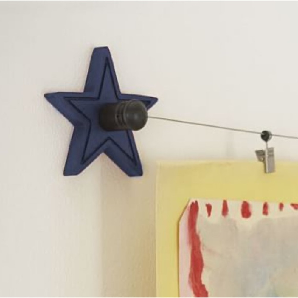 Pottery Barn Kids - Star Art Cable System - Picture 4 of 4